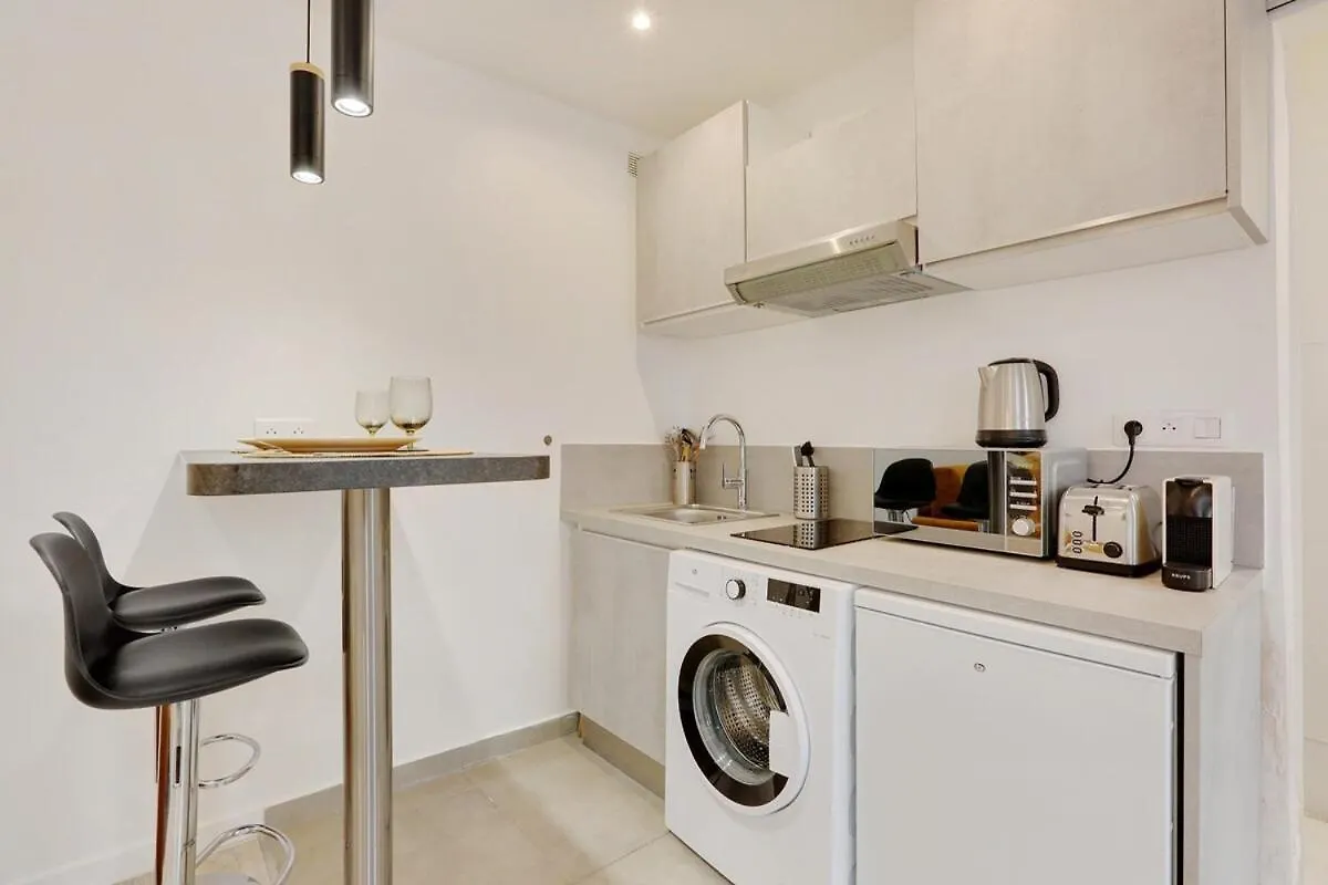 Apartment Joli Studio - Buttes-Chaumont Paris